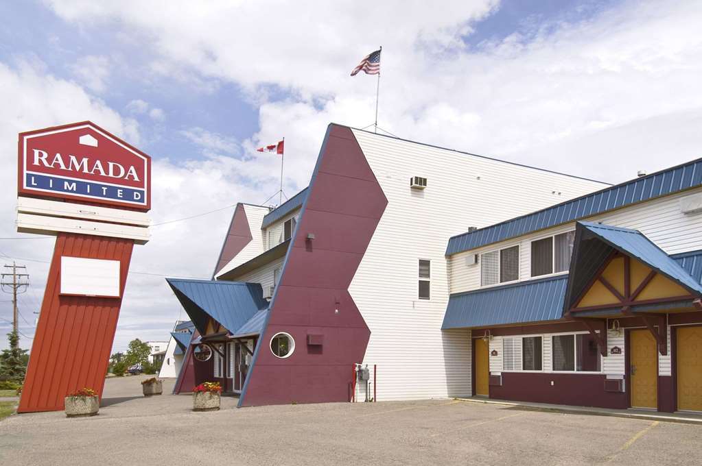 Ramada Limited Dawson Creek Hotel Ngoại thất bức ảnh