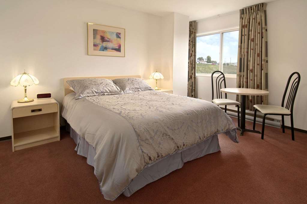 Ramada Limited Dawson Creek Hotel Phòng bức ảnh